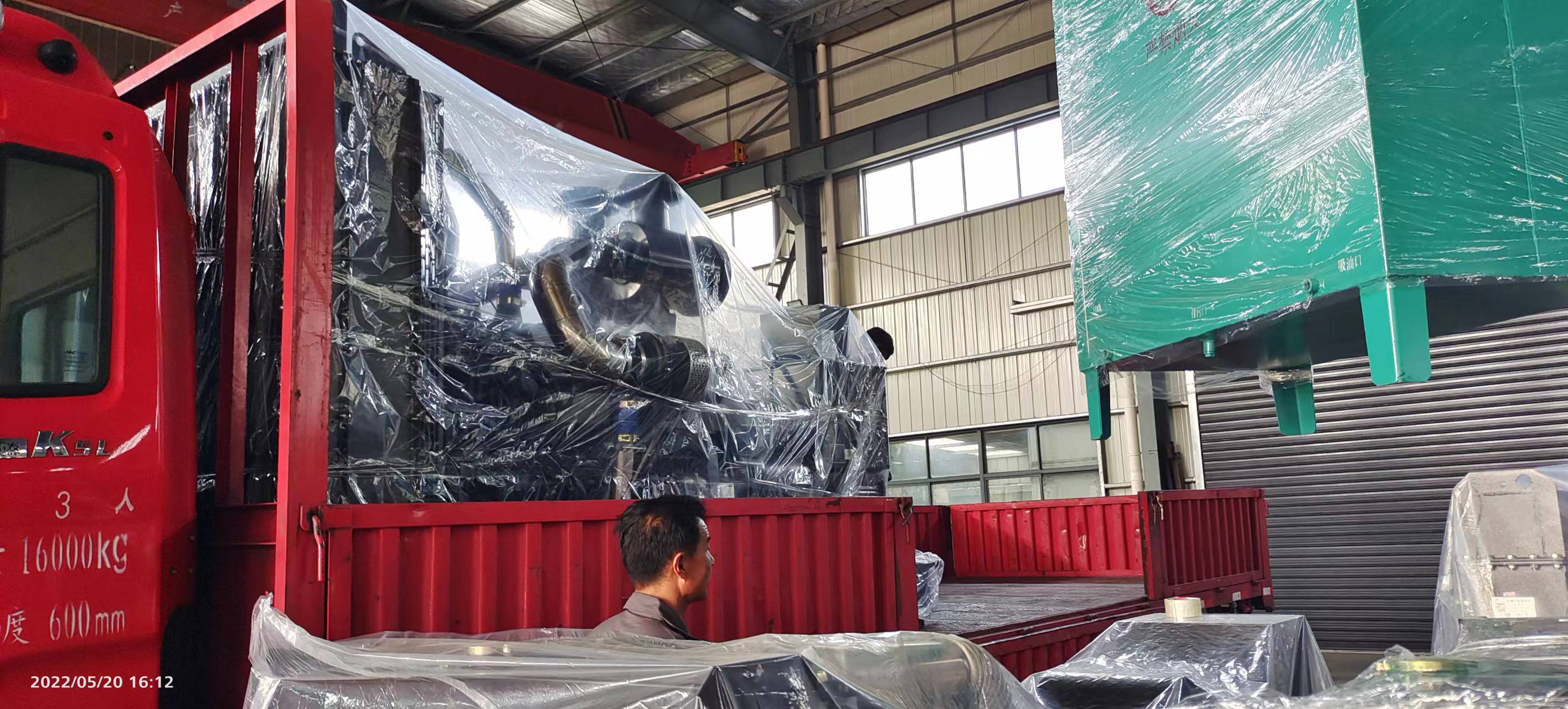武汉客户订购600KW凯普柴油发电机组